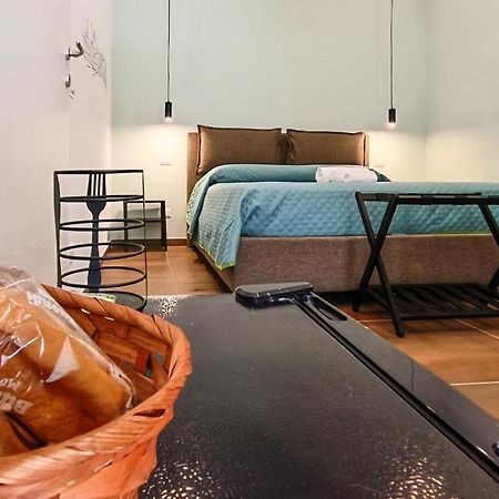 Casa Calu Castel Sant'Elmo Bed & Breakfast Naples Exterior photo